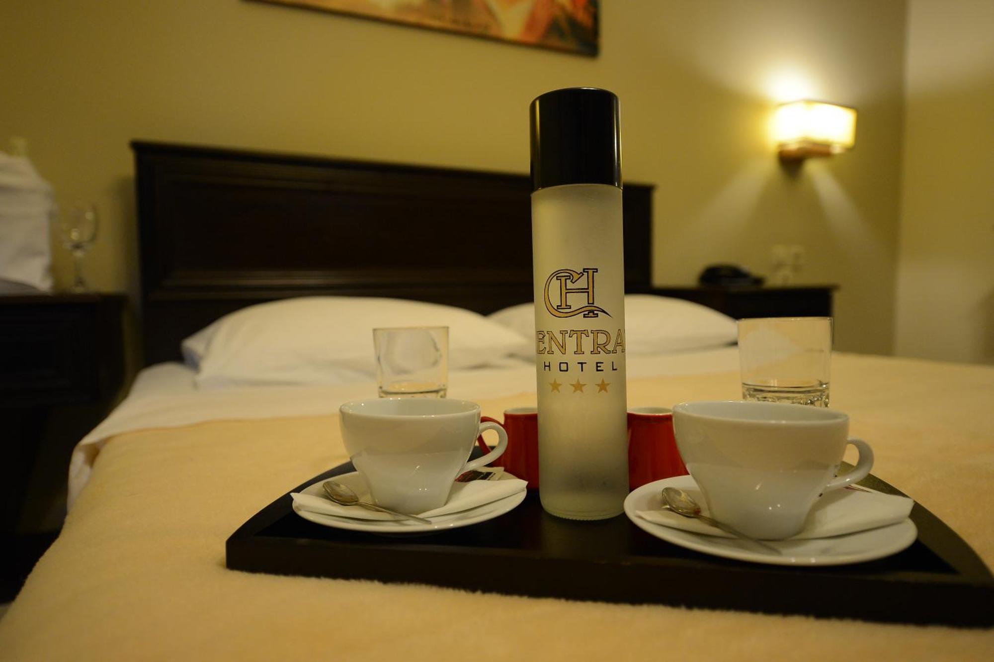 Central Hotel Paralía Kültér fotó